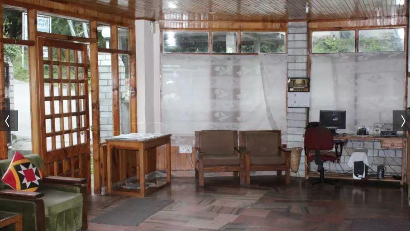 มานาลิคอนทิเน็นทอล Hotel มะนาลี ภายนอก รูปภาพ